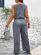 EMERY ROSE Plus Size Women's Solid Color Simple Sleeveless Jumpsuit For Daily Wear