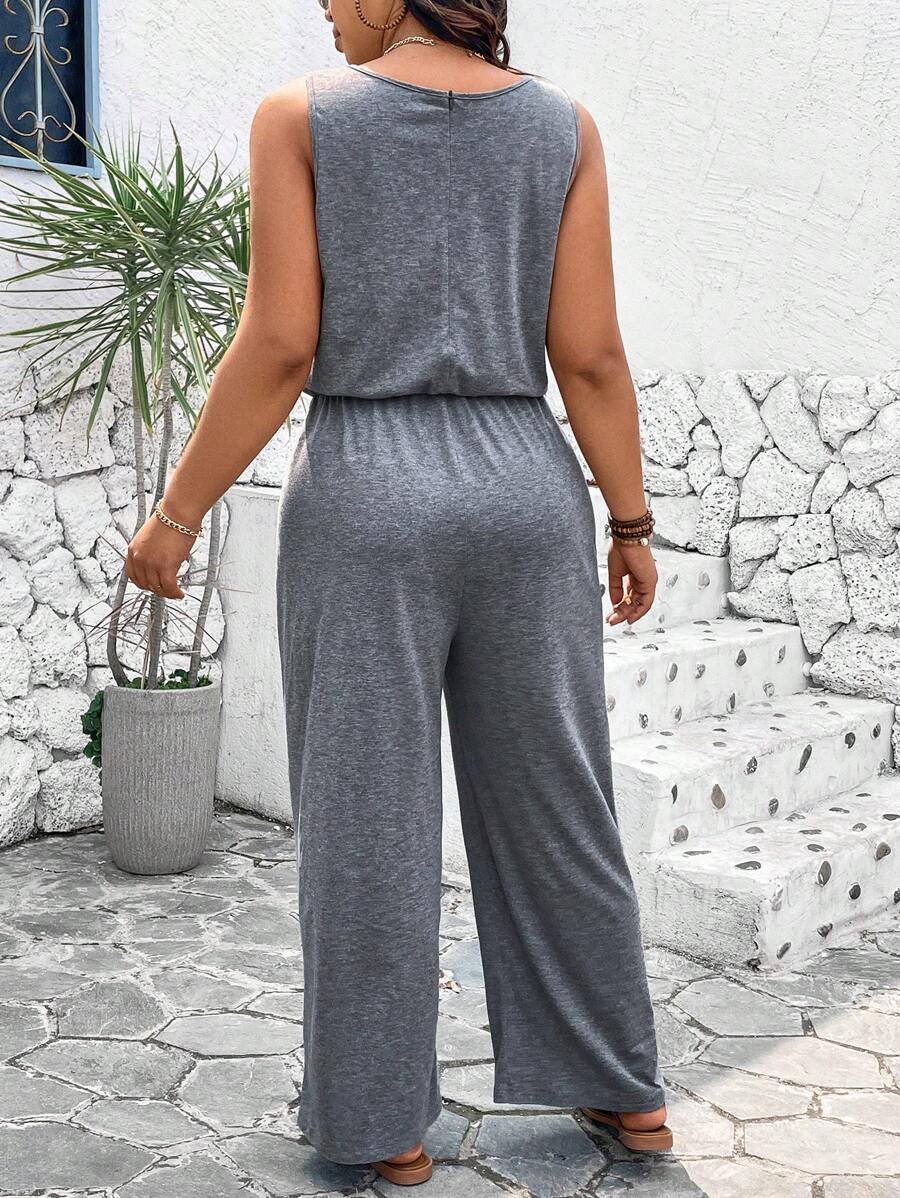 EMERY ROSE Plus Size Women's Solid Color Simple Sleeveless Jumpsuit For Daily Wear