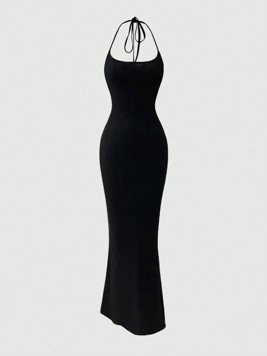 Sweetra Women Fitted Halter Mermaid Dress, Black Maxi Women Outfit