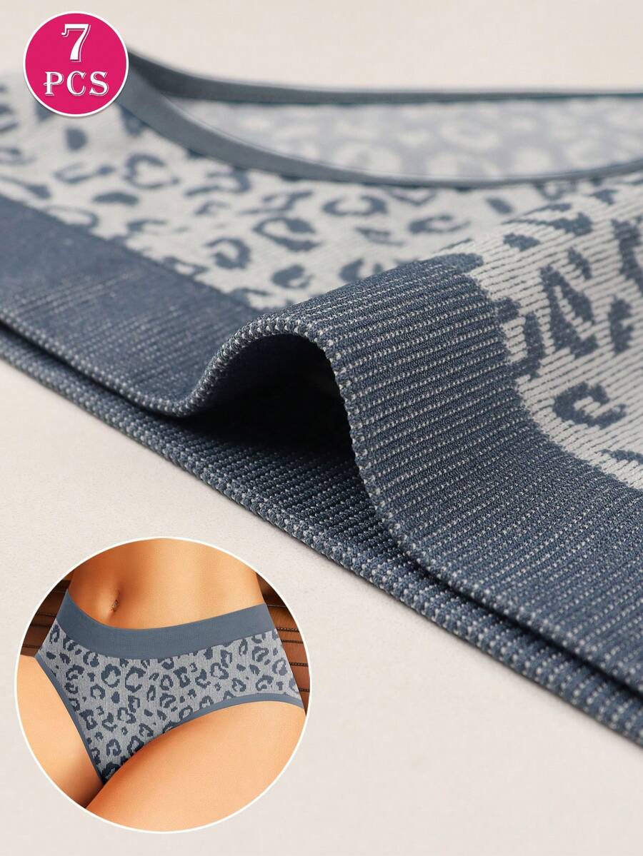 MEIYATING 7pcs Women Leopard Print Seamless Briefs, Low Waist Underwear With High Elasticity, Comfortable And Skin-Friendly