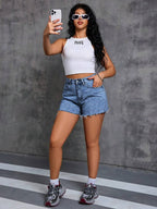 Women's Summer Casual Washed Denim Shorts, Frayed Hem, Pockets, Non-Stretch Woven Fabric, Straight Leg Short Design