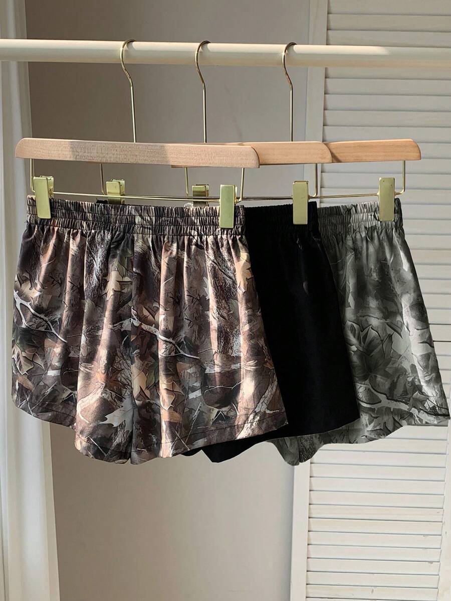 Comfortcana 3pcs Comfortable Women's Short Length Casual Shorts In Woven Fabric For Everyday Looks Shorts Pack Camo Print Shorts