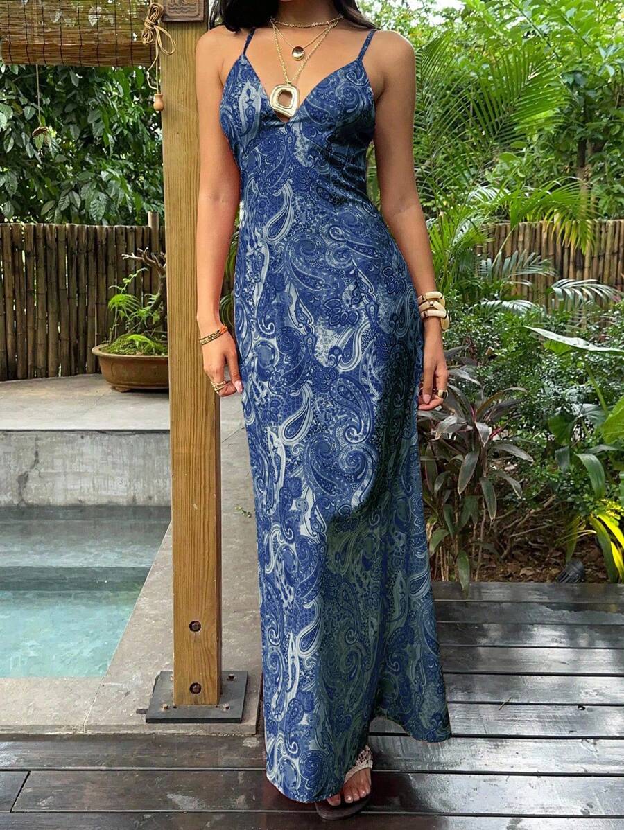 SHEIN Unity Paisley Print V-Neck Backless Tie-Up Button Design Maxi Dress