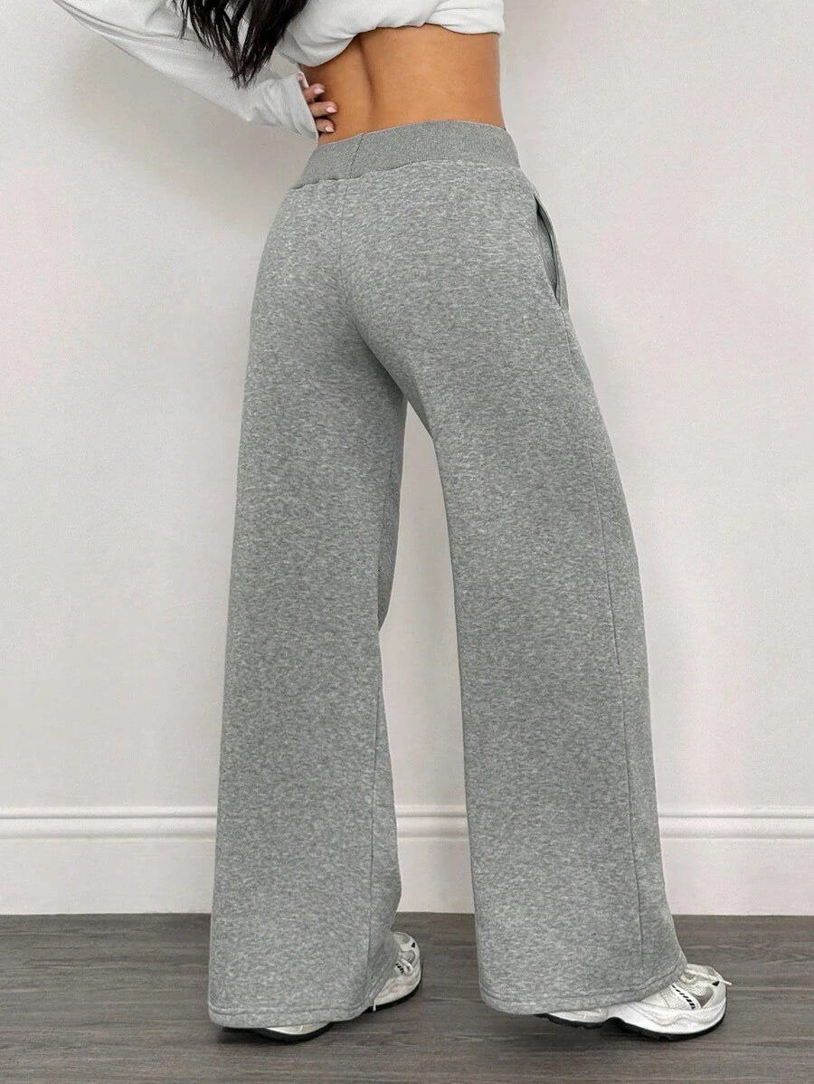 SHEIN PETITE Comfortable And Casual Plain Knitted Low-Rise Wide-Leg Women's Sweatpants Baggy