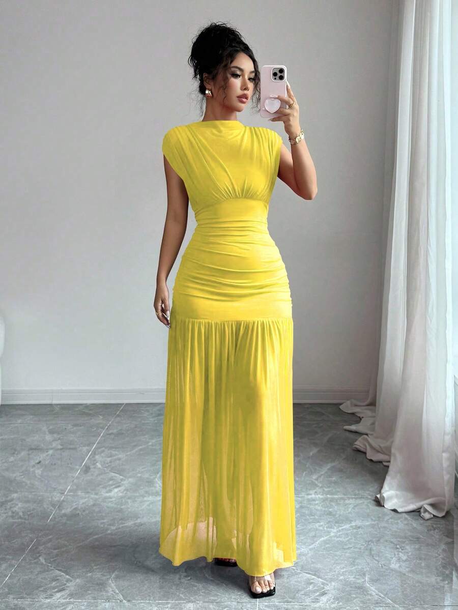 Elenzga New Fashionable Solid Red Mini Stand Collar Sleeveless Sexy Hollow-Out Mesh Splice Pleated A-Line Maxi Dress For Women, Suitable For Graduation Party, Holiday, Date