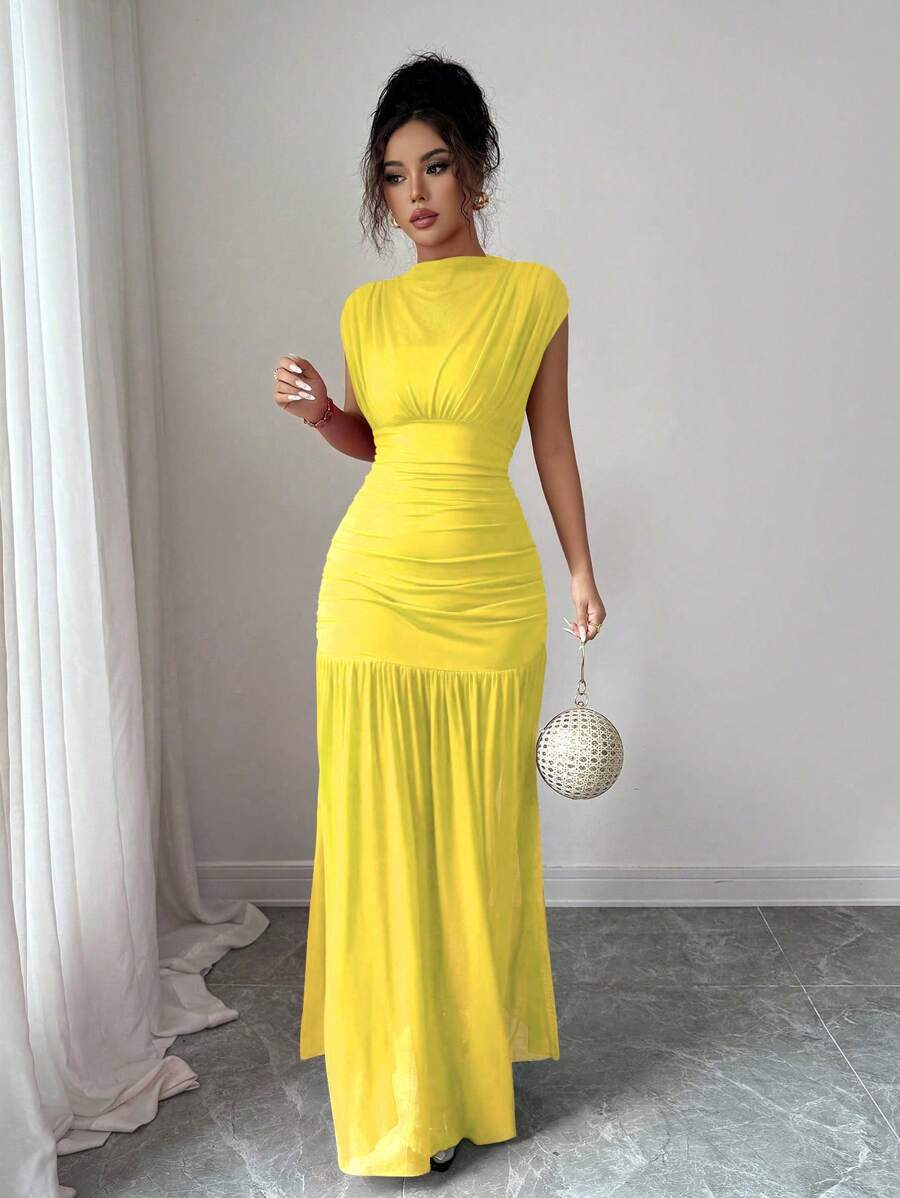 Elenzga New Fashionable Solid Red Mini Stand Collar Sleeveless Sexy Hollow-Out Mesh Splice Pleated A-Line Maxi Dress For Women, Suitable For Graduation Party, Holiday, Date
