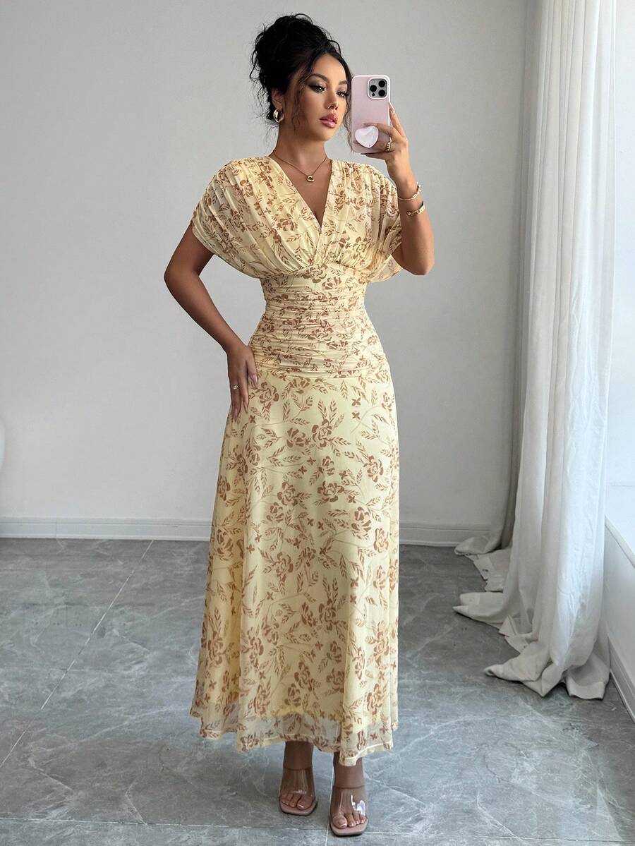 Elenzga Women's Elegant French Style Vacation Loose V-Neck Drop Shoulder Ruched A-Line Maxi Dress, Suitable For Beach, Afternoon Tea, Party