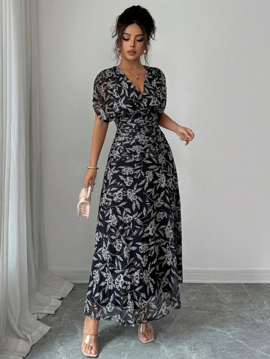Elenzga Women's Elegant French Style Vacation Loose V-Neck Drop Shoulder Ruched A-Line Maxi Dress, Suitable For Beach, Afternoon Tea, Party