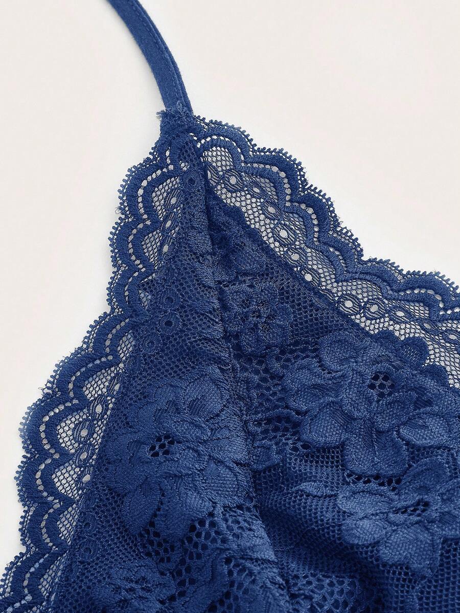 ROMWE PUNK Contrast Lace Ruched Halter Top