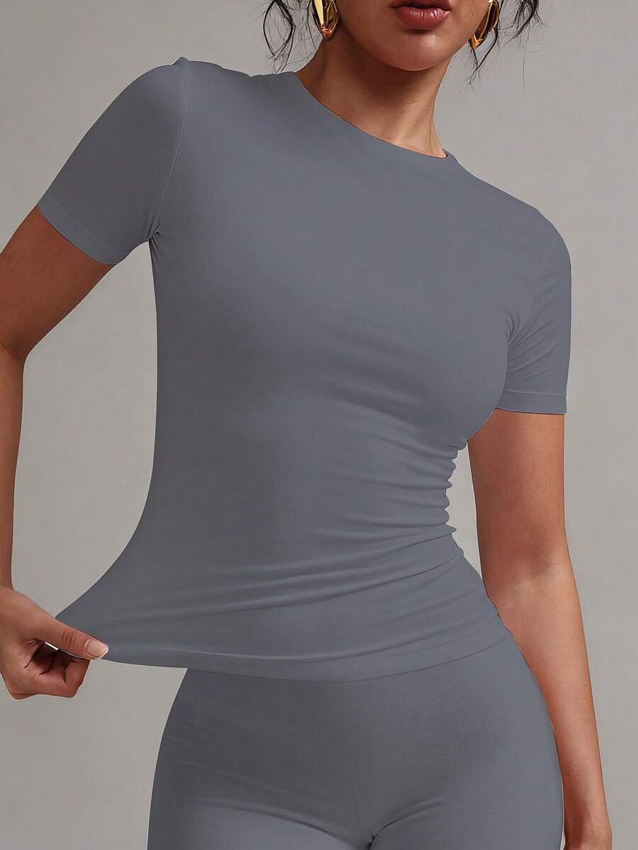 XLLAIS 2025 Model Black Short Sleeve Crew Neck Solid Color Basic Fitted Casual T-Shirt For Women, Summer
