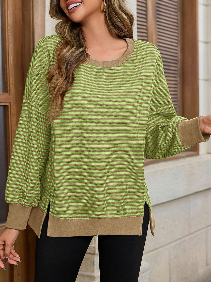 Fisoew Women's Fall Y2K Oversized Outdoor Sweatshirt, Casual Waffle Knit Long Sleeve Top, Split Hem Tunic Pullover For Hiking Camping Aesthetic