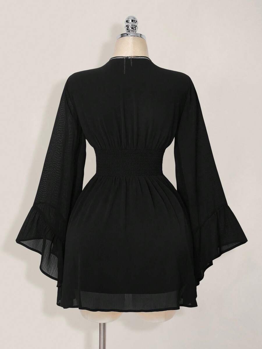 SHEIN ICON Women's Halloween Goth Black Corset Solid Color V-Neck Waist Cinched Elegant Long Sleeve Mini Dress,Fall/Winter  Bell Sleeve Dress Black Dress With Sleeves,Thanksgiving Outfit For Women