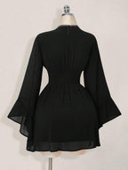 SHEIN ICON Women's Halloween Goth Black Corset Solid Color V-Neck Waist Cinched Elegant Long Sleeve Mini Dress,Fall/Winter  Bell Sleeve Dress Black Dress With Sleeves,Thanksgiving Outfit For Women