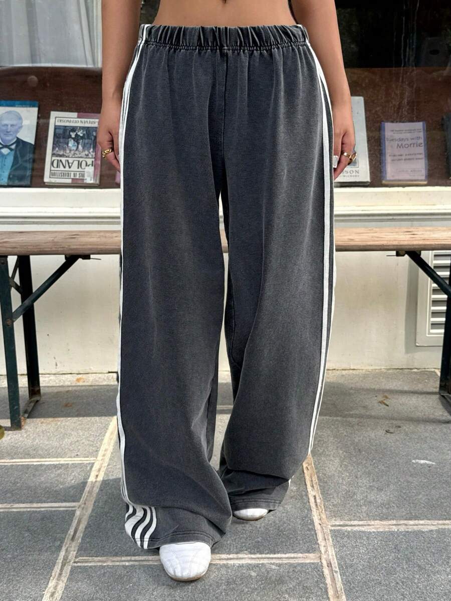 Muchica Women's White Striped Knitted Sweatpants Extra Long Straight Leg Pink Side Stripe Loose Fit Casual Track Pants For Everyday Wear White Beach Pants White Wide Leg Pants Women Wide Pants Wide Leg Summer Pants Palazzo Pants Women White Track Pants Women