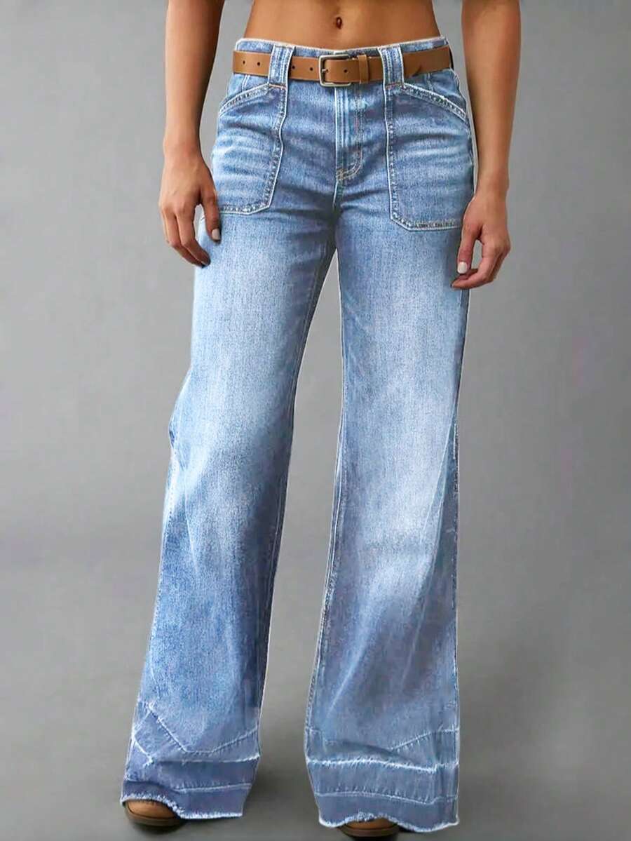 Women's Wide Leg Flared Jeans With Diamond Shaped Front Pockets
