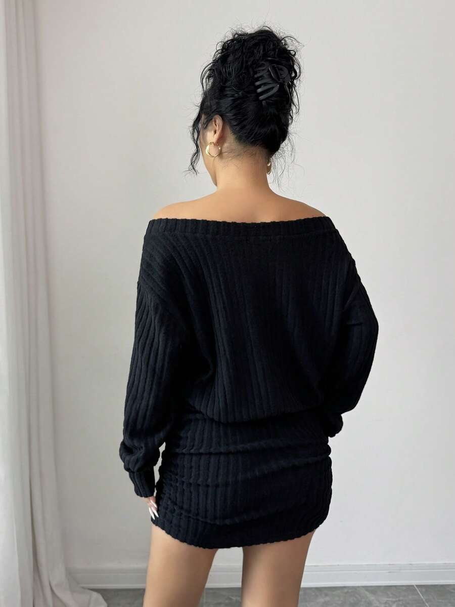 SHEIN PETITE PETITE Women Casual Versatile Off Shoulder Ribbed Long Sleeve Short Bodycon Dress, Suitable For Autumn/Winter, Thanksgiving, New Year
