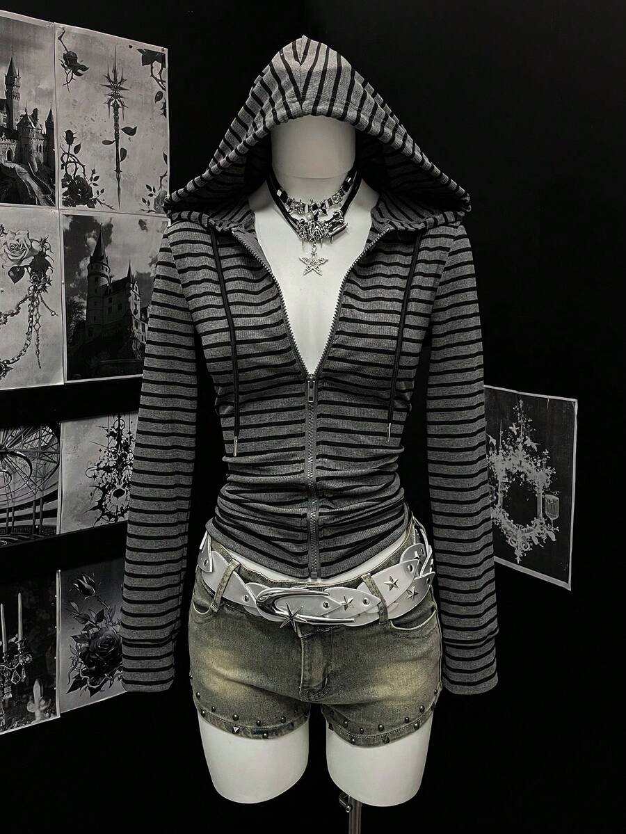 EgrlEra Women's Fashionable Striped Print Zip-Up Hooded Long Sleeve Sweatshirt