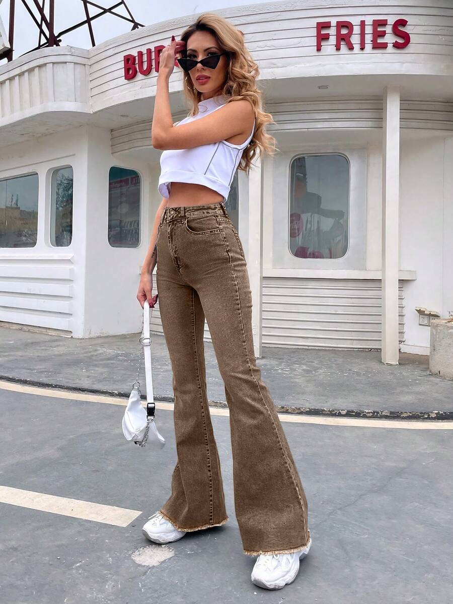 EMERY ROSE Slim Fit Flare Leg Casual Versatile Button Pocket Women Jeans