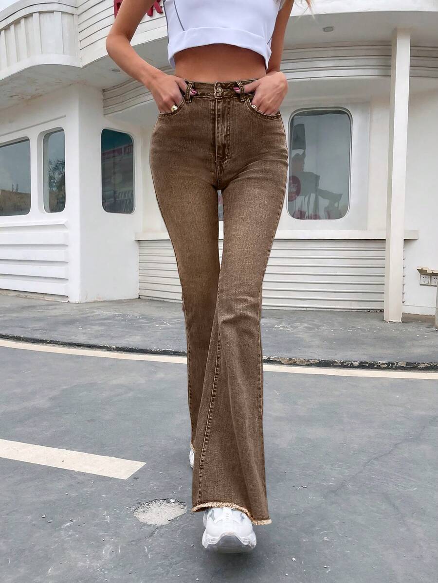 EMERY ROSE Slim Fit Flare Leg Casual Versatile Button Pocket Women Jeans