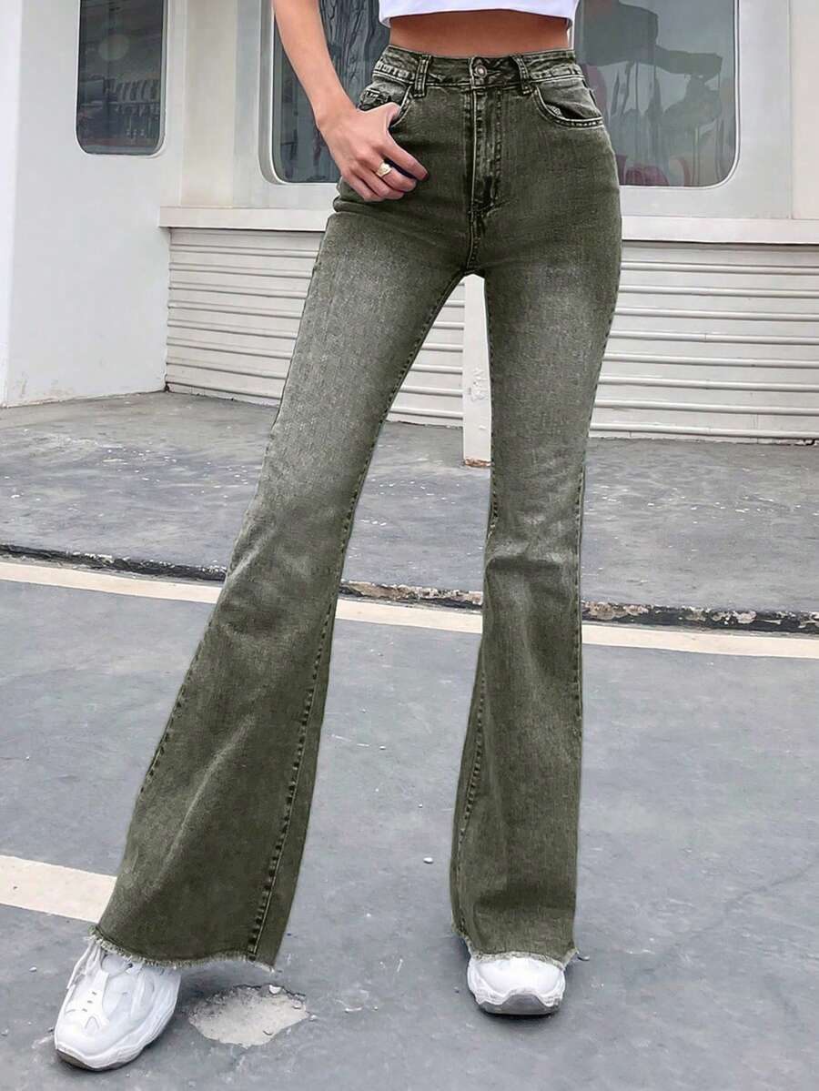 EMERY ROSE Slim Fit Flare Leg Casual Versatile Button Pocket Women Jeans