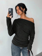 Aloruh Grey Knit Oblique Shoulder Casual Commuter Top, Autumn,Solid Color T-Shirt,Long-Sleeved T-Shirt,Old Money Style,Simple,Commuting,Business Casual Outfits Women,Office Outfits For Women,Work Tops,Fall Clothes,Autumn Outfits For Women,Off The Shoulder Top
