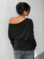 Aloruh Grey Knit Oblique Shoulder Casual Commuter Top, Autumn,Solid Color T-Shirt,Long-Sleeved T-Shirt,Old Money Style,Simple,Commuting,Business Casual Outfits Women,Office Outfits For Women,Work Tops,Fall Clothes,Autumn Outfits For Women,Off The Shoulder Top