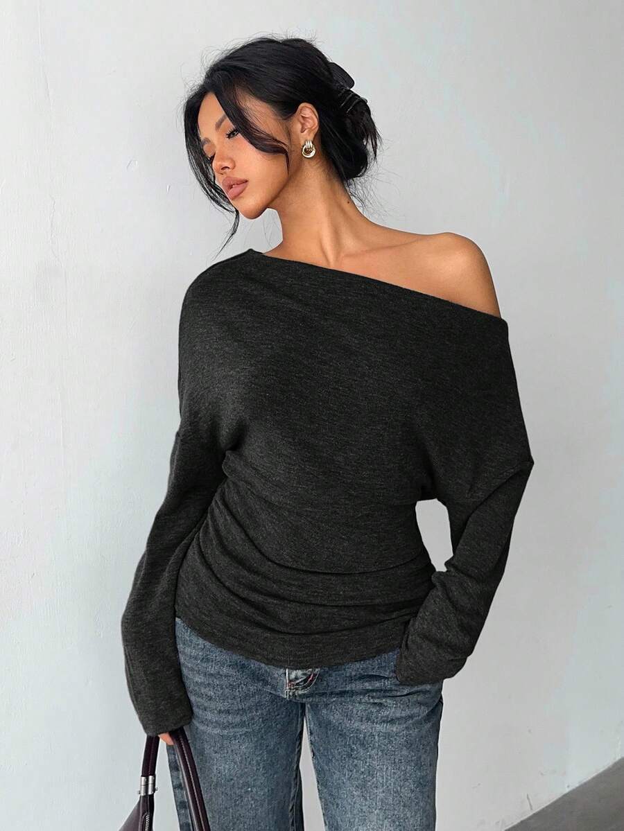 Aloruh Grey Knit Oblique Shoulder Casual Commuter Top, Autumn,Solid Color T-Shirt,Long-Sleeved T-Shirt,Old Money Style,Simple,Commuting,Business Casual Outfits Women,Office Outfits For Women,Work Tops,Fall Clothes,Autumn Outfits For Women,Off The Shoulder Top