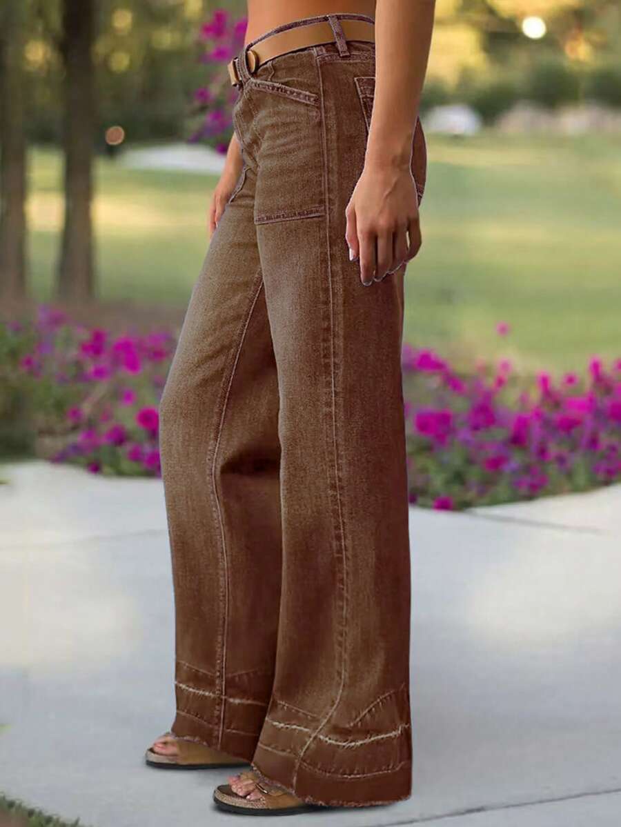 Women's Wide Leg Flared Jeans With Diamond Shaped Front Pockets
