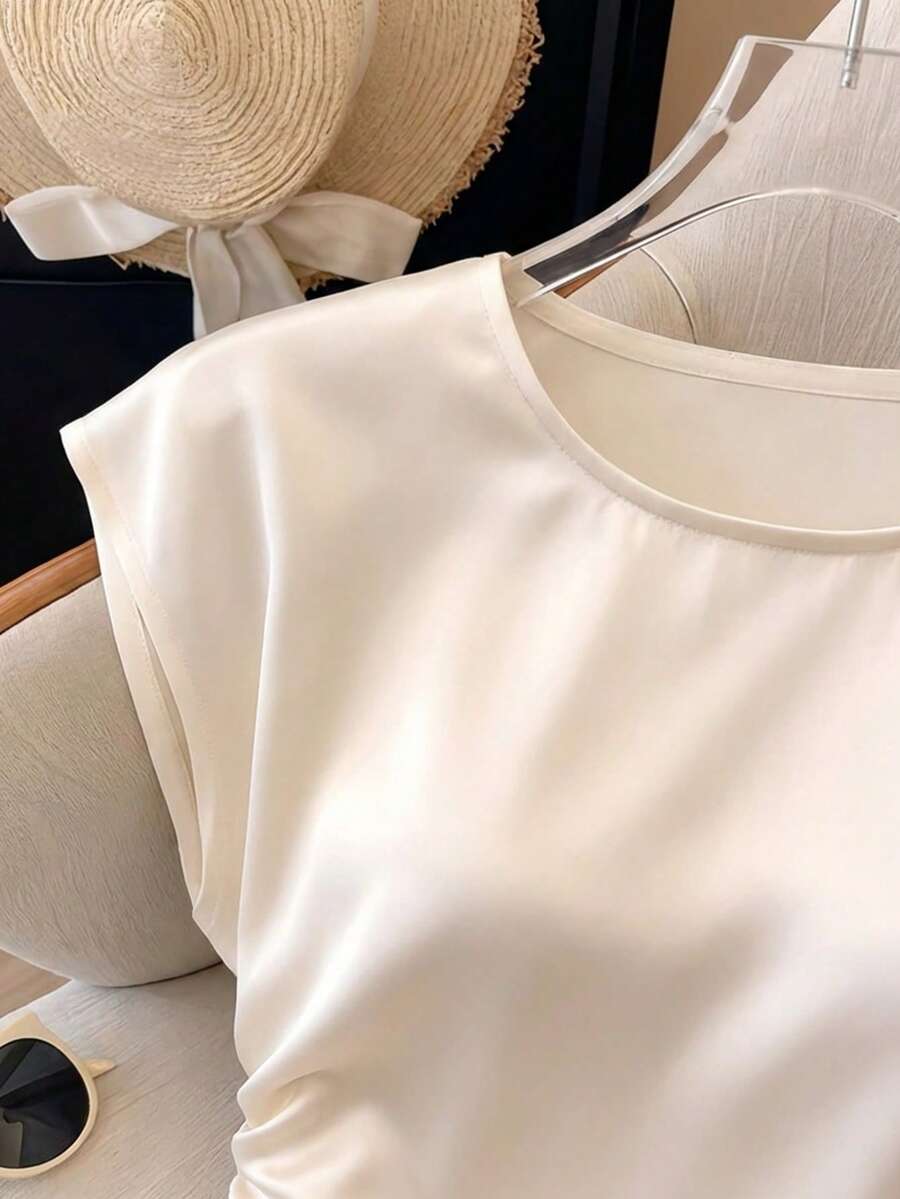 Franclia Women's Elegant Round Neck, Fitted Waist, Versatile Solid Color Top; High-Quality Satin Satin Fabric White Satin Short Sleeve Top With Pleated Waist. Summer