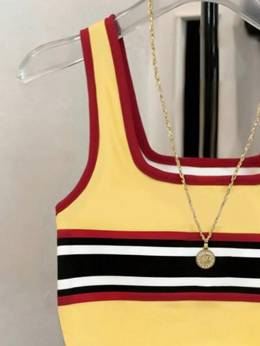 Resyla Striped Regular Fit Women's Sleeveless Crew Neck Tank Top