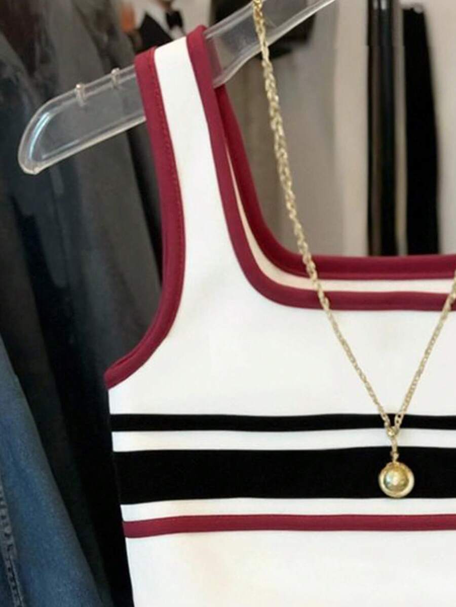 Resyla Striped Regular Fit Women's Sleeveless Crew Neck Tank Top