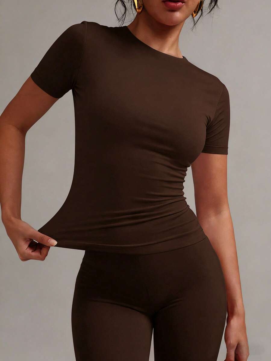 XLLAIS 2025 Model Black Short Sleeve Crew Neck Solid Color Basic Fitted Casual T-Shirt For Women, Summer