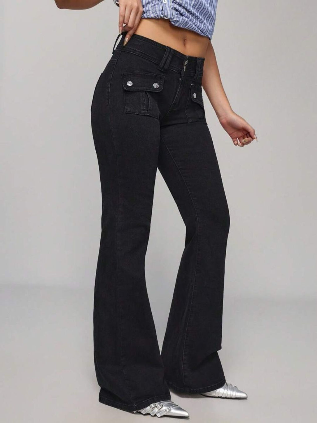 Daphne | Distressed Flare Jeans