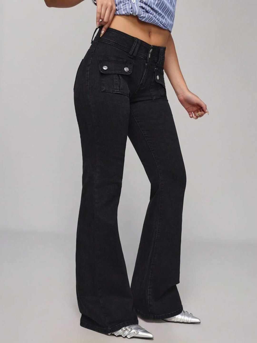 Daphne | Distressed Flare Jeans