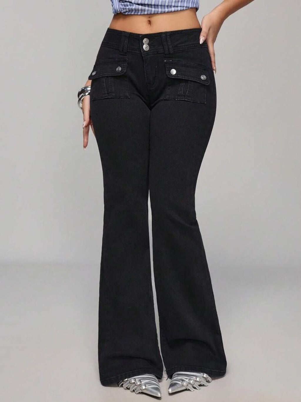 Daphne | Distressed Flare Jeans
